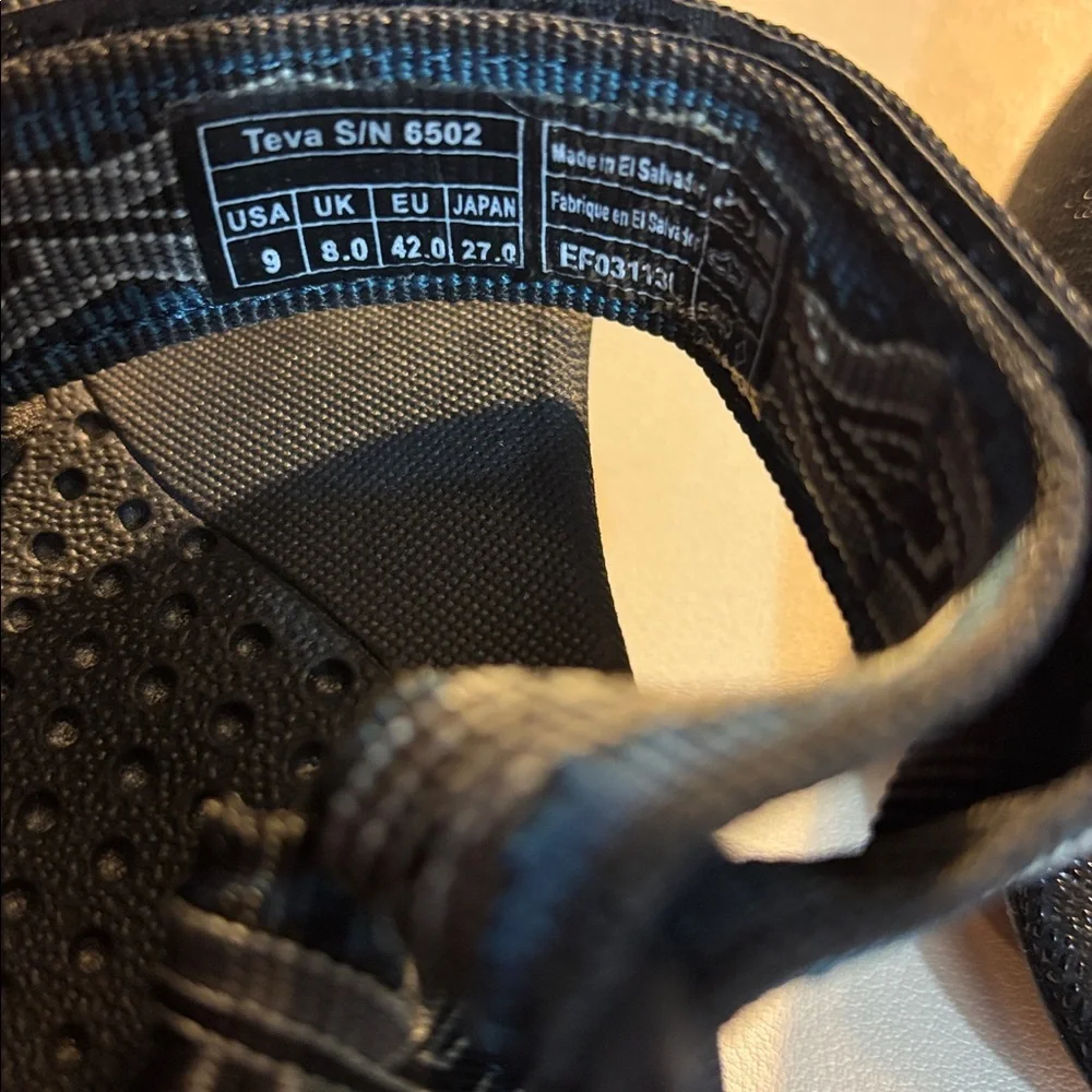 Teva | sandals 9
